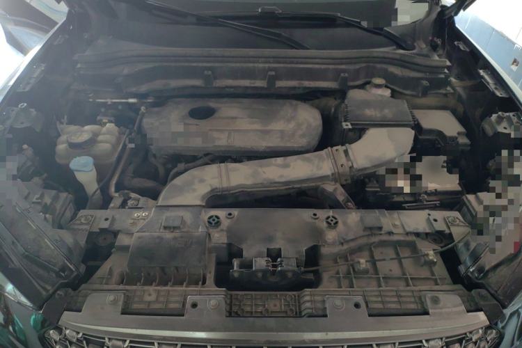 Used Wey VV6 2021 2.0T Two-Wheel Drive Smart Plus Engine Bay