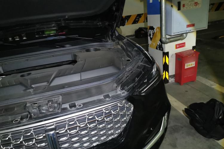 Used Wey VV6 2021 2.0T Two-Wheel Drive Smart Plus Engine Bay Left