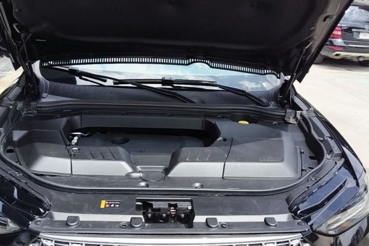 Used Wey VV6 2021 2.0T Two-Wheel Drive Smart Plus Engine Bay
