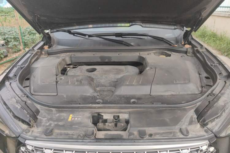 Used Wey VV6 2021 2.0T Two-Wheel Drive Zhiyue+ Engine Bay