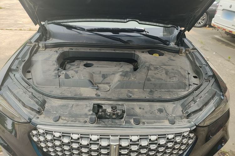 Used Wey VV6 2021 2.0T Two-Wheel Drive Smart Protection+ Engine Bay