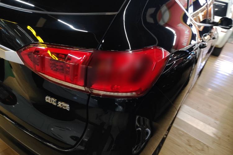 Used Wey VV6 2021 2.0T Two-Wheel Drive Smart Plus Exterior 6