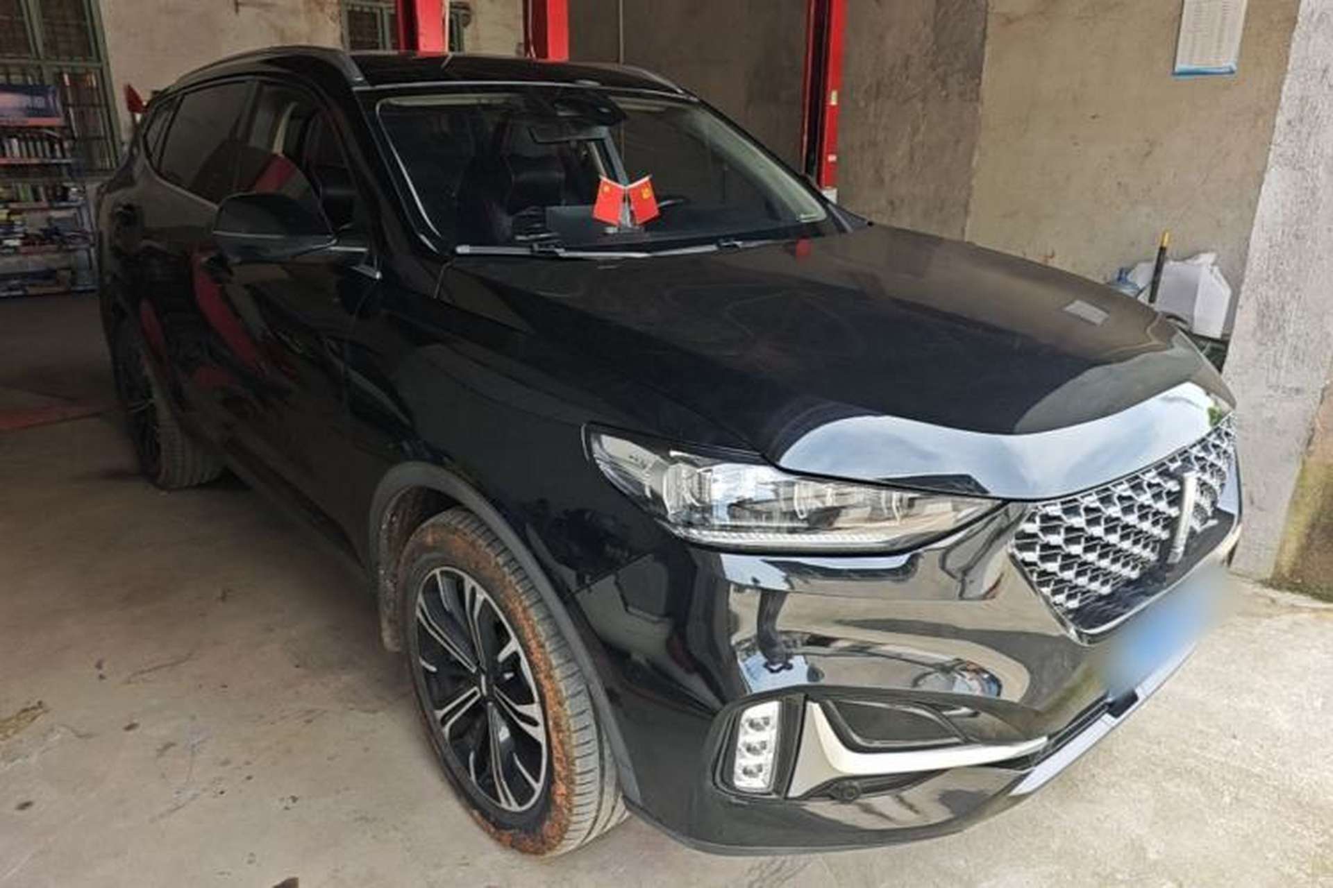 Used Wey VV6 2021 2.0T Two-Wheel Drive Smart Protection+ Front Right 45 Deg