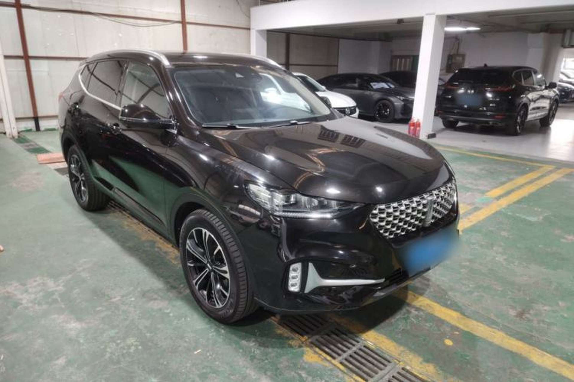 Used Wey VV6 2021 2.0T Two-Wheel Drive Smart Plus Front Right 45 Deg