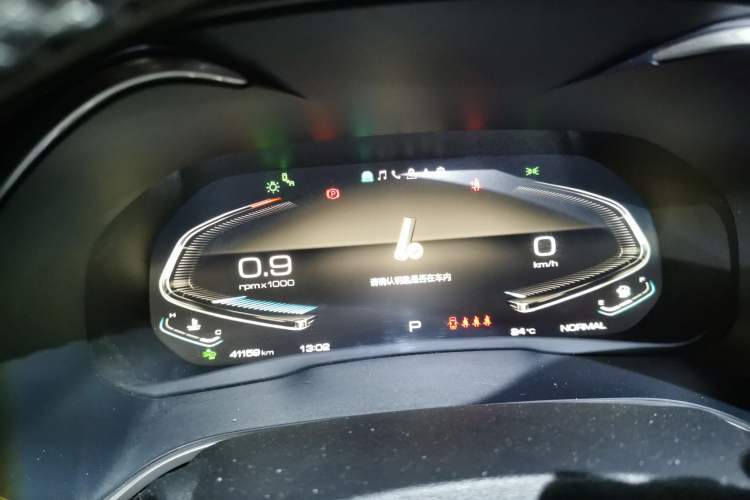 Used Wey VV6 2021 2.0T Two-Wheel Drive Smart Plus Instrument Cluster