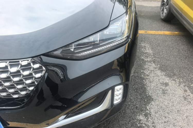 Used Wey VV6 2021 2.0T Two-Wheel Drive Smart Plus Left Front Headlight