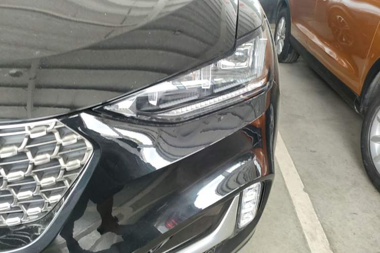 Used Wey VV6 2021 2.0T Two-Wheel Drive Smart Protection+ Left Front Headlight