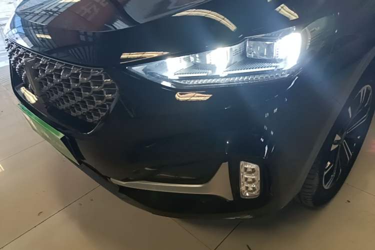 Used Wey VV6 2021 2.0T Two-Wheel Drive Smart Protection+ Left Front Headlight