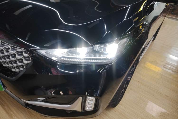 Used Wey VV6 2021 2.0T Two-Wheel Drive Smart Plus Left Front Headlight
