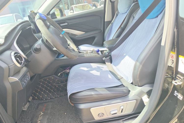 Used Wey VV6 2021 2.0T Two-Wheel-Drive Child-Care Edition Left Front Seat