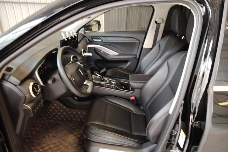 Used Wey VV6 2021 2.0T Two-Wheel Drive Smart Protection+ Left Front Seat