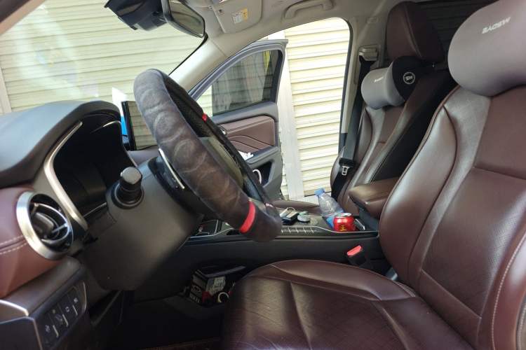 Used Wey VV6 2021 2.0T Two-Wheel Drive Smart Plus Left Front Seat