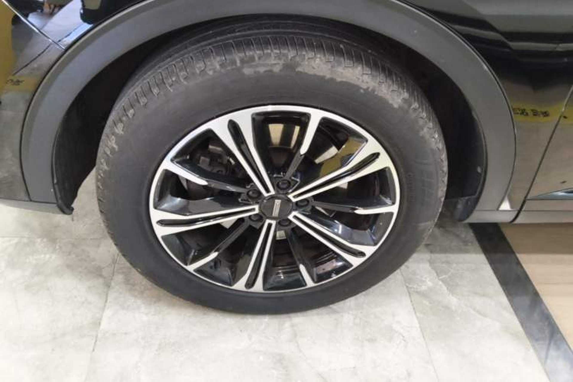 Used Wey VV6 2021 2.0T Two-Wheel Drive Smart Plus Left Front Wheel Hub