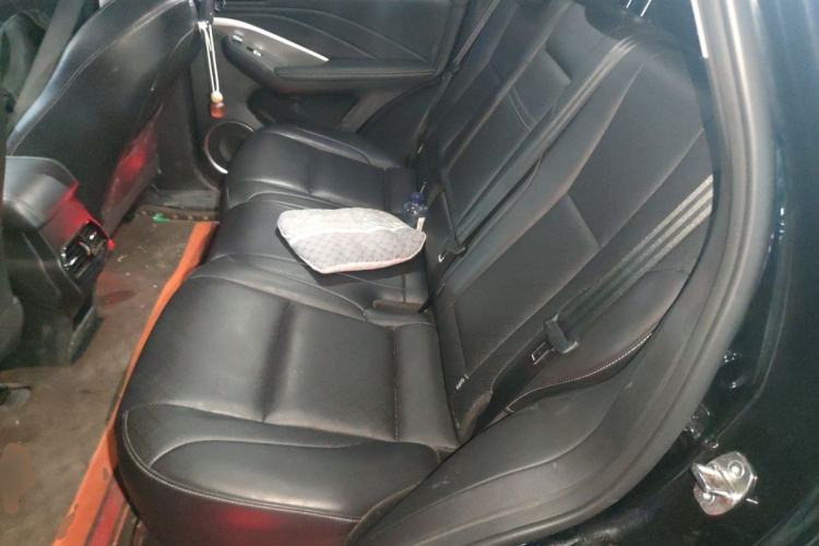 Used Wey VV6 2021 2.0T Two-Wheel Drive Smart Protection+ Left Rear Seat