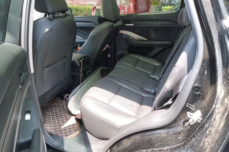 Used Wey VV6 2021 2.0T Two-Wheel Drive Smart Plus Left Rear Seat