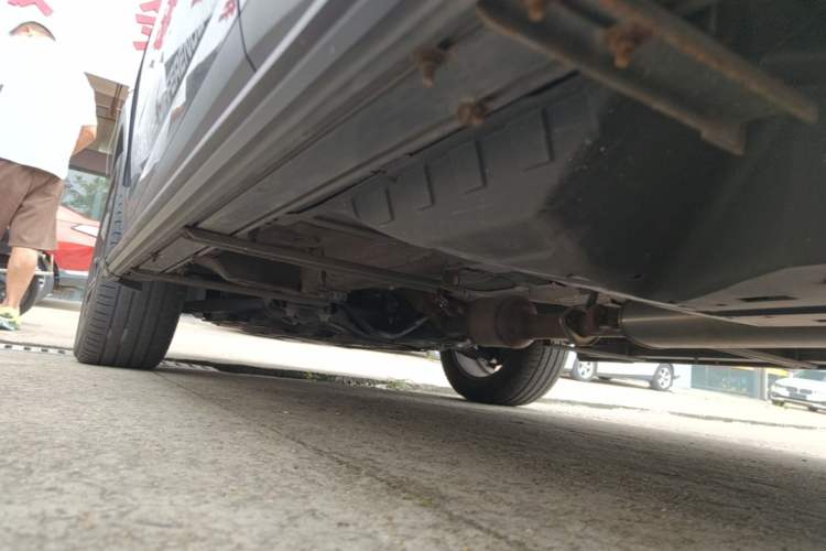 Used Wey VV6 2021 2.0T Two-Wheel Drive Smart Drive+ Left Side Sill