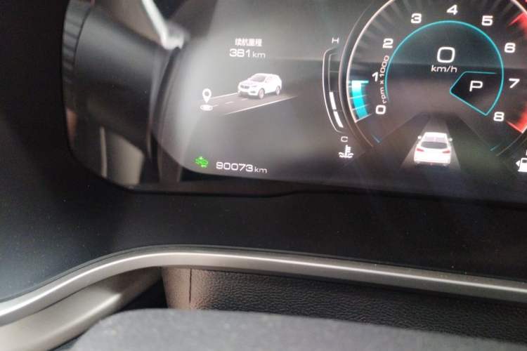 Used Wey VV6 2021 2.0T Two-Wheel Drive Smart Plus Odometer Close Up