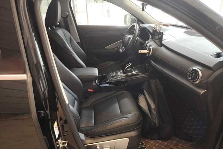 Used Wey VV6 2021 2.0T Two-Wheel Drive Smart Protection+ Right Front Seat