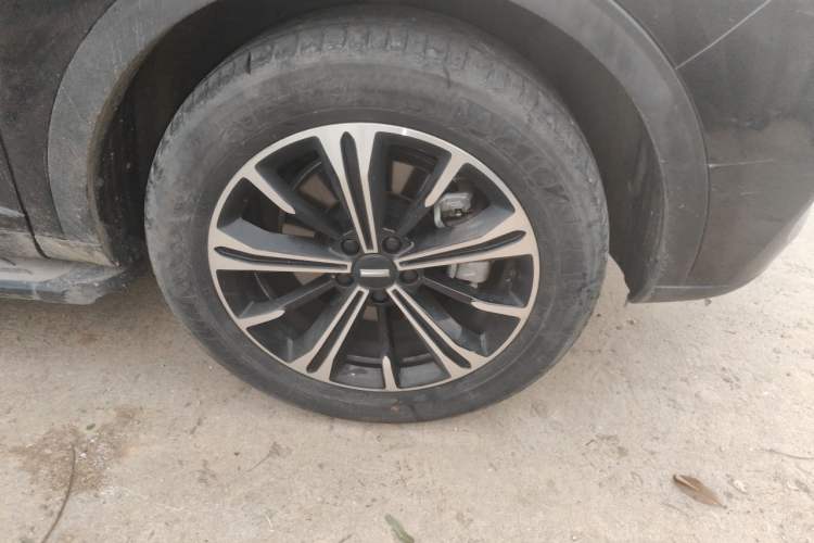 Used Wey VV6 2021 2.0T Two-Wheel Drive Zhiyue+ Right Front Wheel Hub
