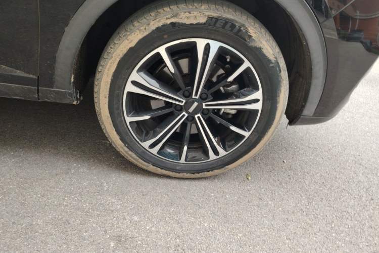 Used Wey VV6 2021 2.0T Two-Wheel Drive Smart Protection+ Right Front Wheel Hub