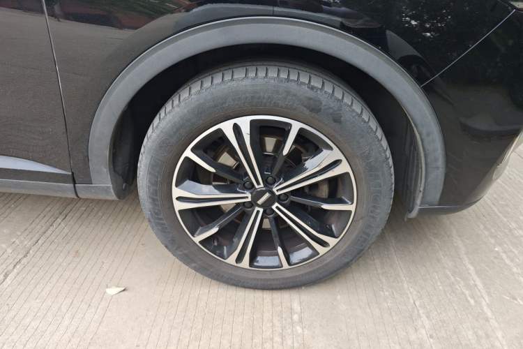Used Wey VV6 2021 2.0T Two-Wheel Drive Smart Protection+ Right Front Wheel Hub