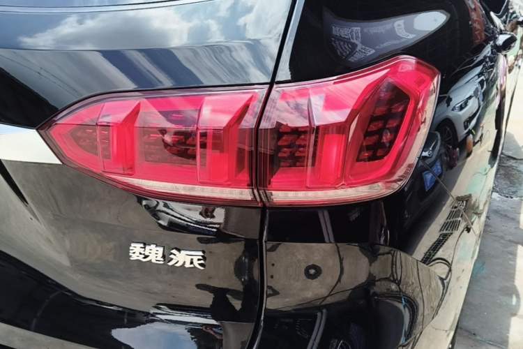 Used Wey VV6 2021 2.0T Two-Wheel Drive Smart Plus Right Rear Taillight