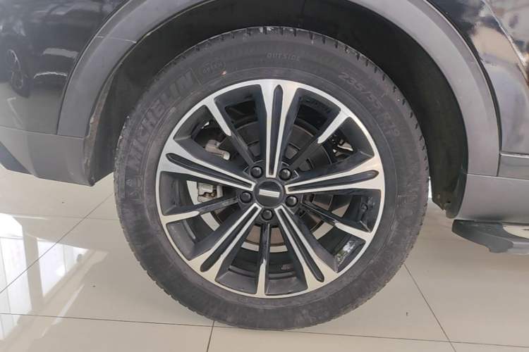 Used Wey VV6 2021 2.0T Two-Wheel Drive Smart Protection+ Right Rear Wheel Hub