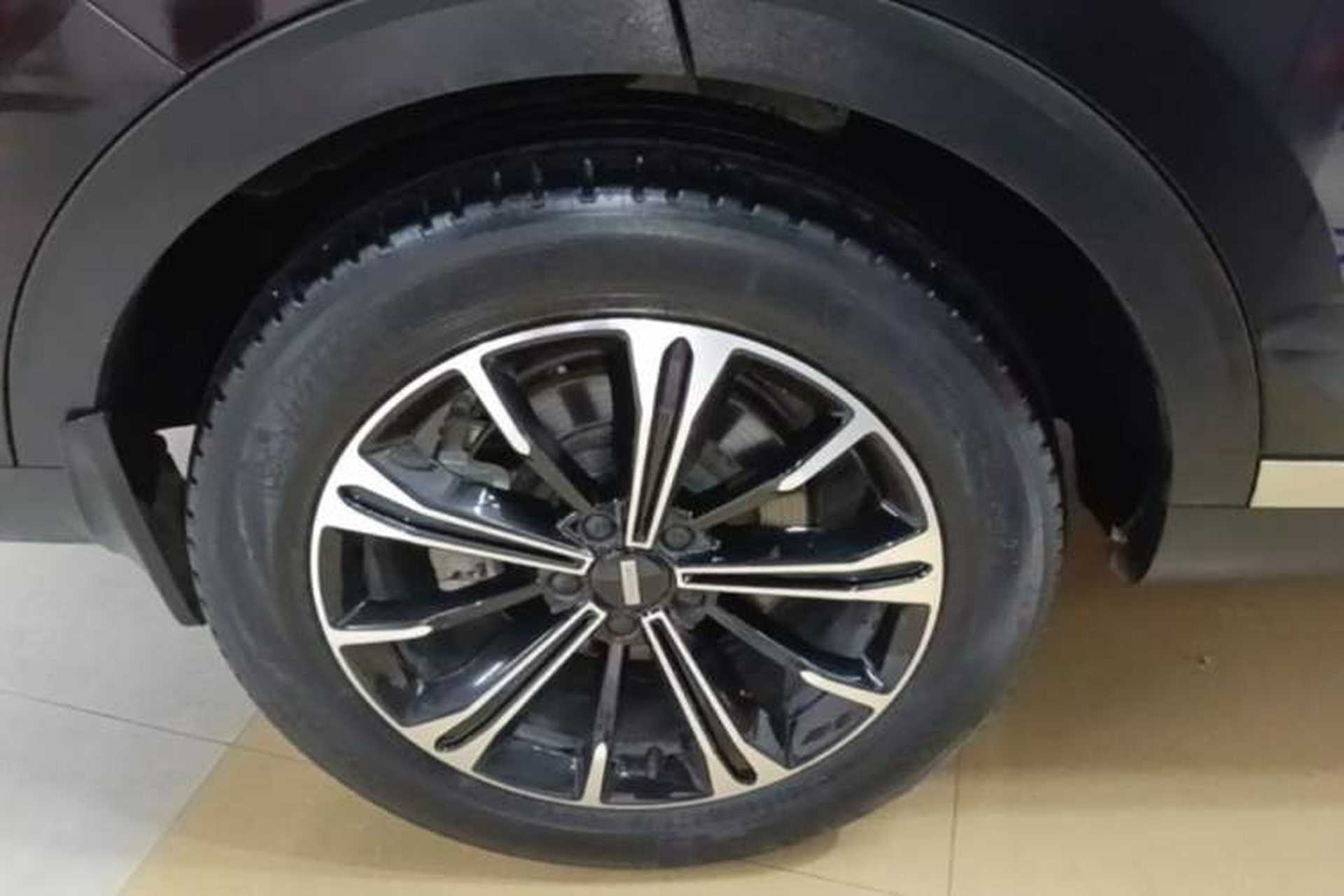 Used Wey VV6 2021 2.0T Two-Wheel Drive Smart Plus Right Rear Wheel Hub