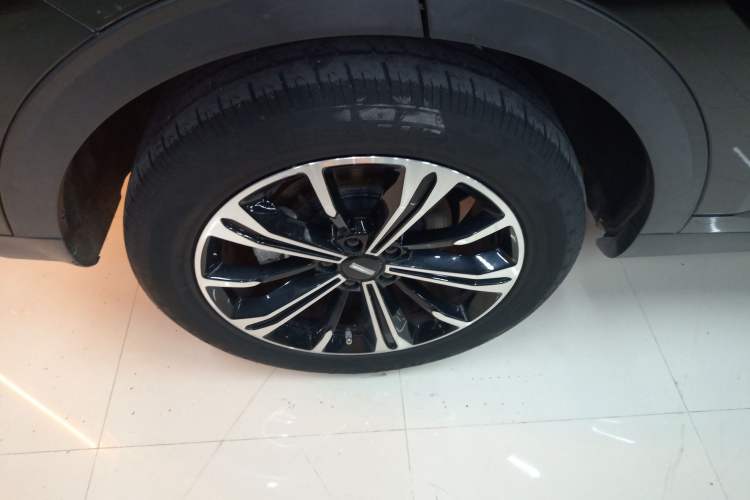 Used Wey VV6 2021 2.0T Two-Wheel Drive Smart Protection+ Right Rear Wheel Hub