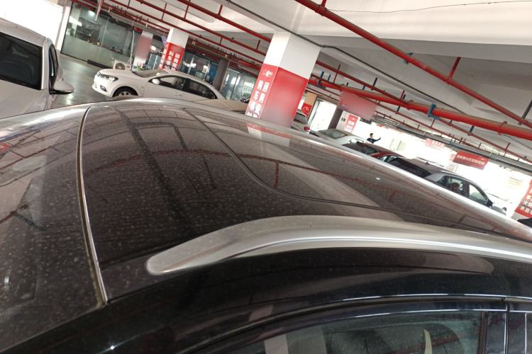 Used Wey VV6 2021 2.0T Two-Wheel Drive Smart Plus Roof