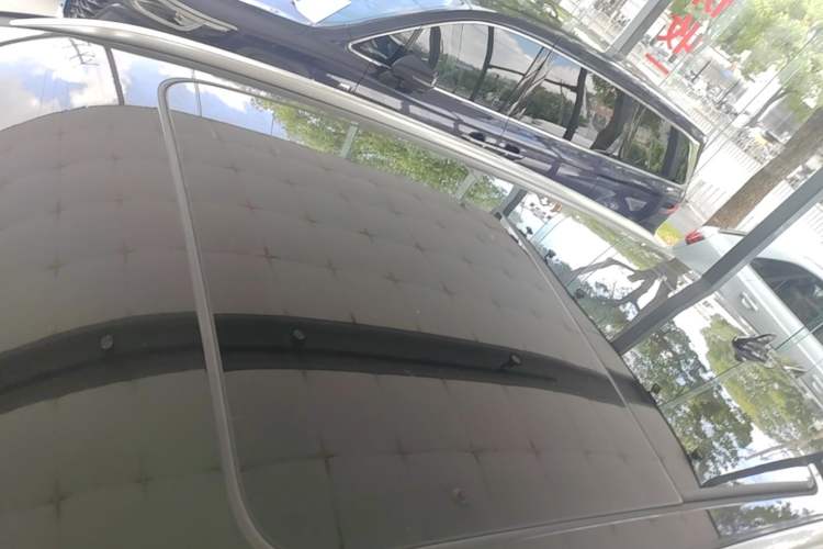 Used Wey VV6 2021 2.0T Two-Wheel Drive Smart Protection+ Roof
