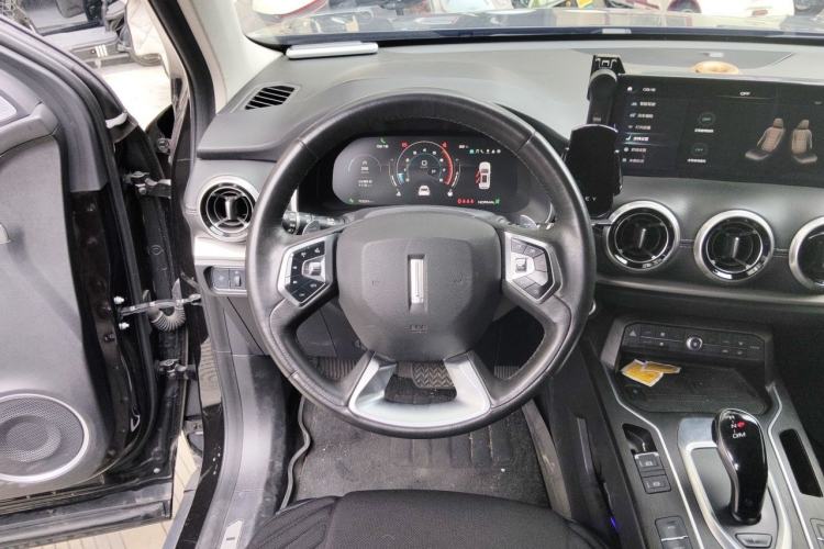 Used Wey VV6 2021 2.0T Two-Wheel Drive Smart Plus Steering Wheel
