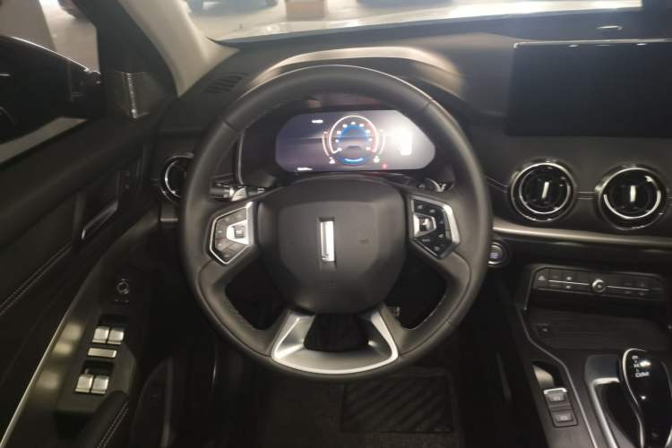 Used Wey VV6 2021 2.0T Two-Wheel Drive Smart Protection+ Steering Wheel
