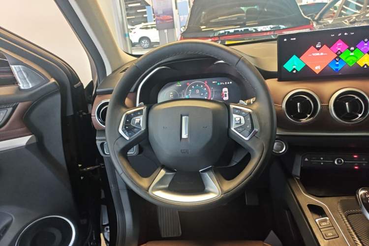 Used Wey VV6 2021 2.0T Two-Wheel Drive Smart Protection+ Steering Wheel