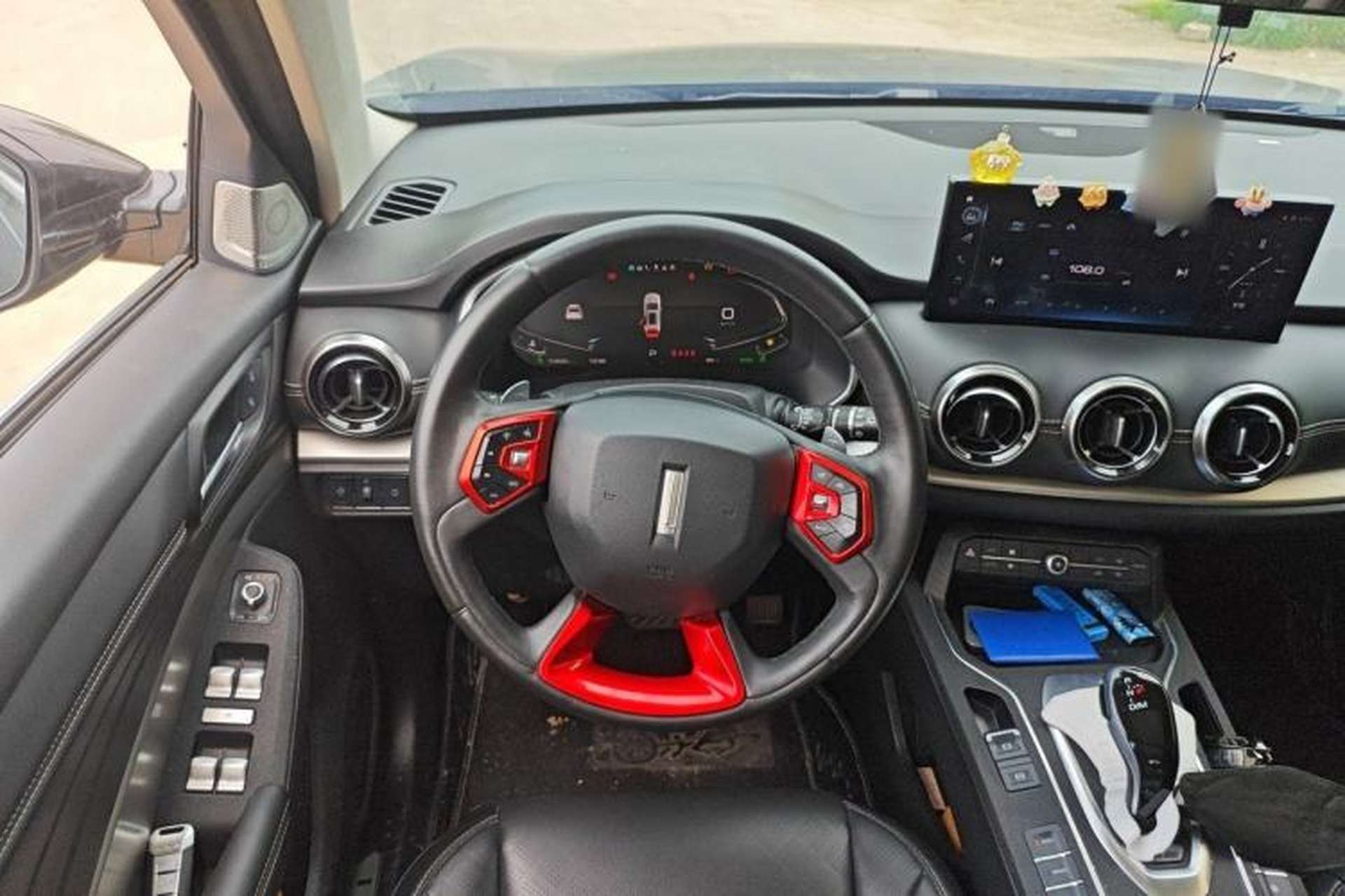 Used Wey VV6 2021 2.0T Two-Wheel Drive Smart Protection+ Steering Wheel