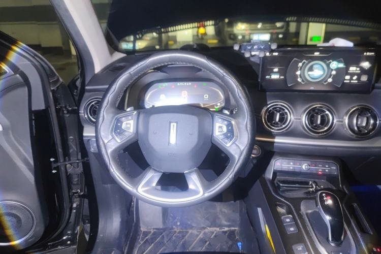 Used Wey VV6 2021 2.0T Two-Wheel Drive Smart Plus Steering Wheel