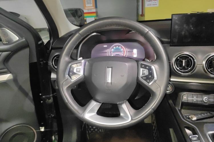 Used Wey VV6 2021 2.0T All-Wheel Drive Zhiyu+ Steering Wheel