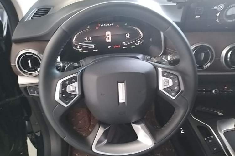 Used Wey VV6 2021 2.0T Two-Wheel Drive Smart Plus Steering Wheel