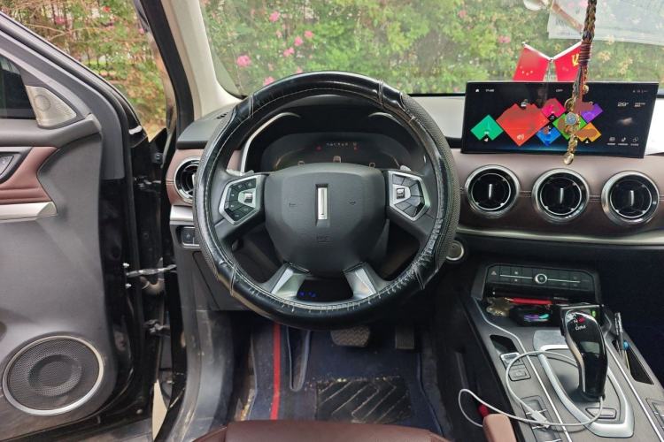 Used Wey VV6 2021 2.0T Two-Wheel Drive Smart Protection+ Steering Wheel