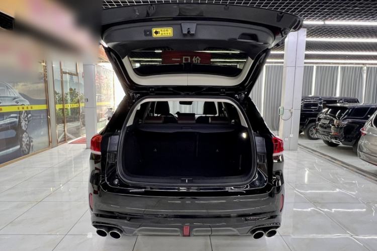 Used Wey VV6 2021 2.0T Two-Wheel Drive Smart Plus Trunk