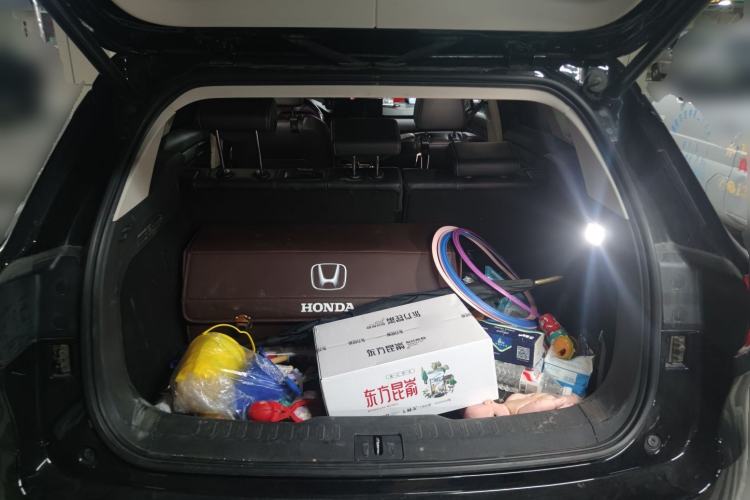 Used Wey VV6 2021 2.0T Two-Wheel Drive Smart Protection+ Trunk