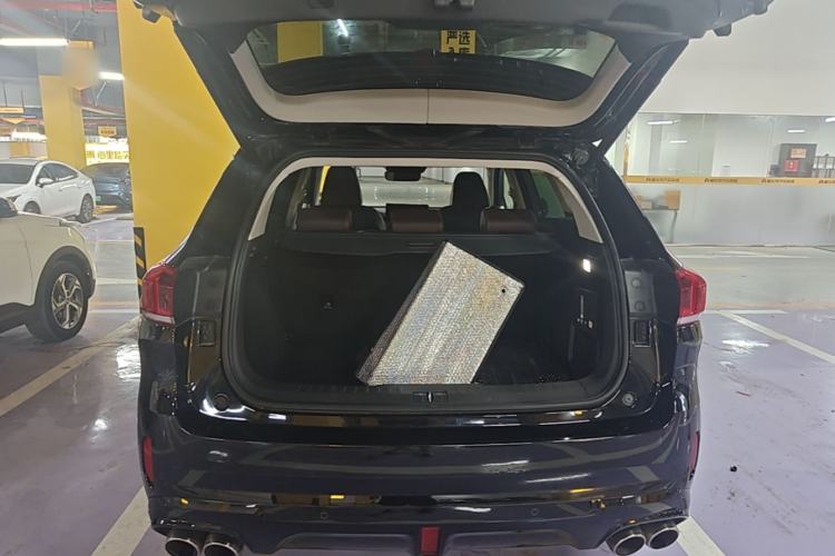 Used Wey VV6 2021 2.0T Two-Wheel Drive Smart Plus Trunk