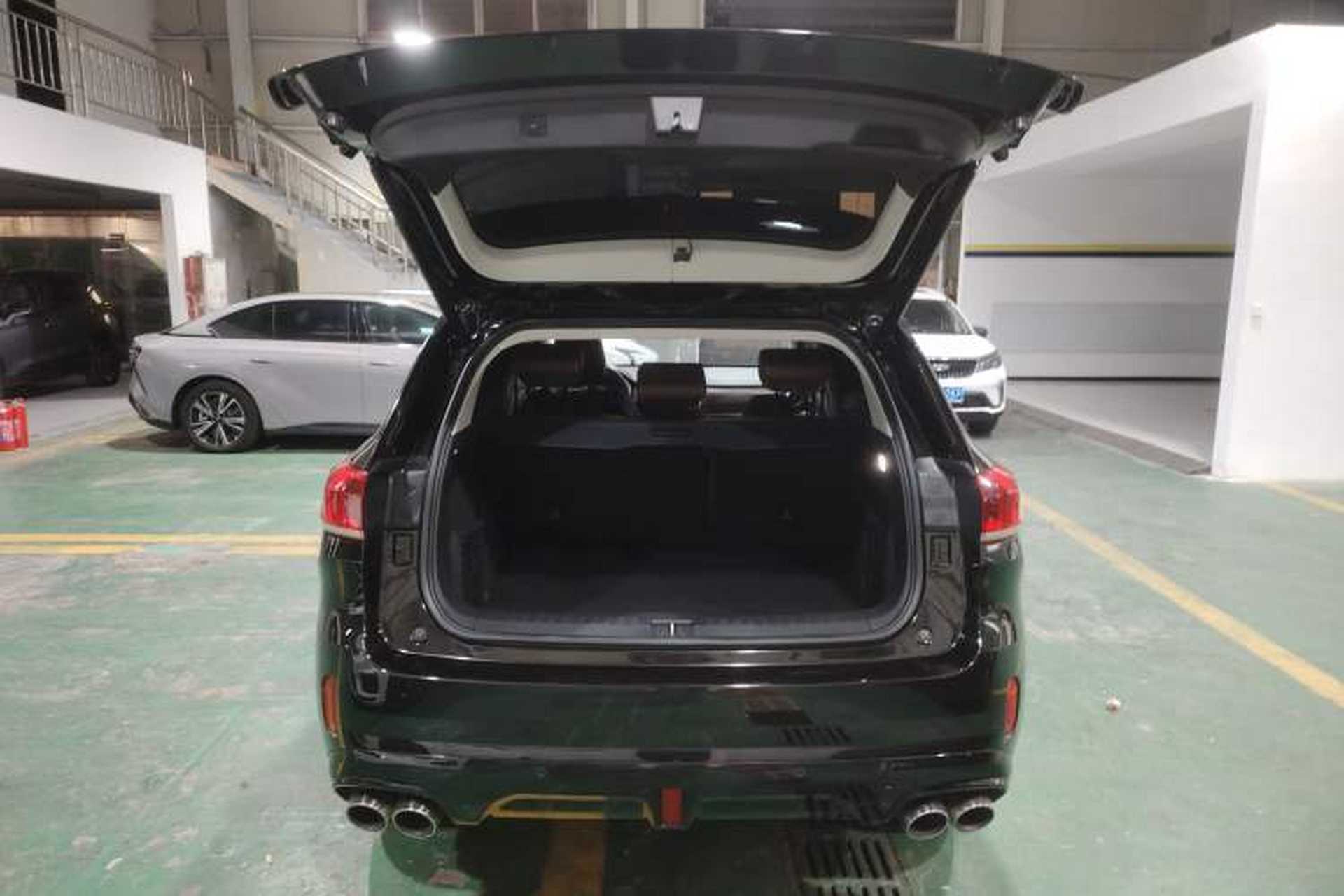 Used Wey VV6 2021 2.0T Two-Wheel Drive Smart Plus Trunk