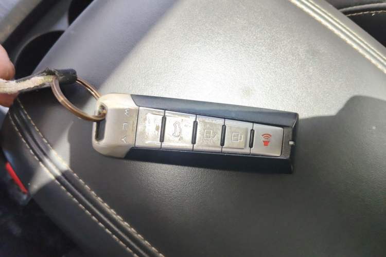 Used Wey VV6 2021 2.0T Two-Wheel Drive Smart Protection+ Vehicle Key