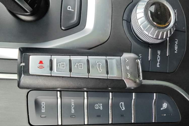 Used Wey VV6 2021 2.0T Two-Wheel Drive Smart Protection+ Vehicle Key