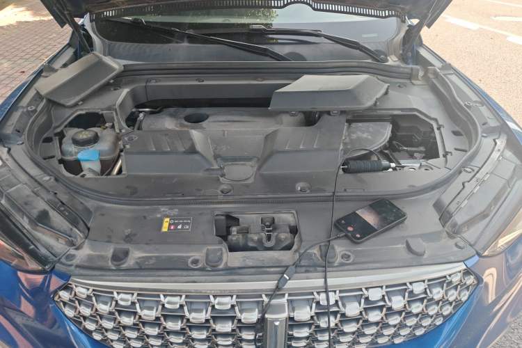 Used Wey VV6 2021 2.0T Two-Wheel Drive Smart Plus Engine Bay