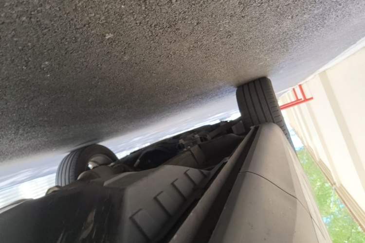 Used Wey VV6 2021 2.0T Two-Wheel Drive Smart Protection+ Left Side Sill