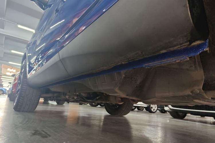 Used Wey VV6 2021 2.0T Two-Wheel Drive Smart Protection+ Left Side Sill