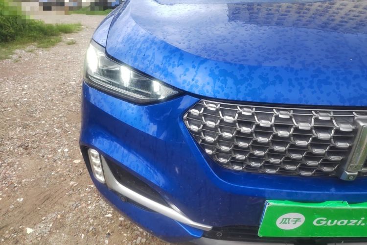 Used Wey VV6 2021 2.0T All-Wheel Drive Zhiyu+ Right Front Headlight