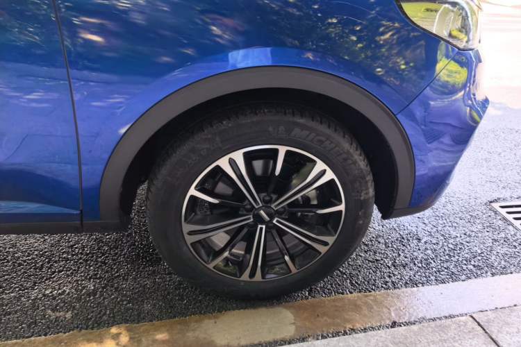 Used Wey VV6 2021 2.0T All-Wheel Drive Zhiyu+ Right Front Wheel Hub